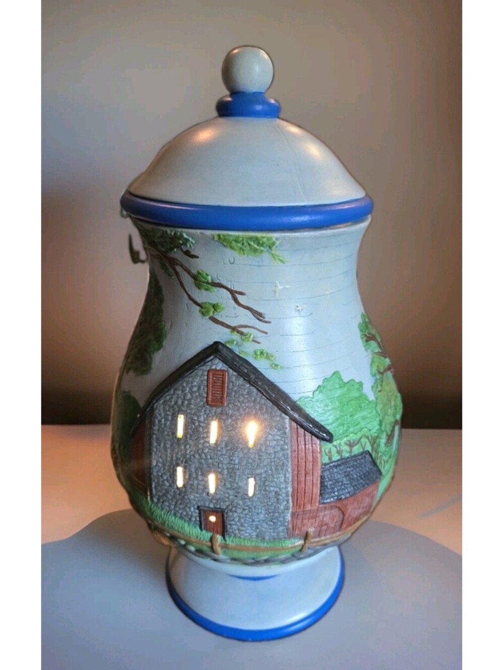 Vintage 1982 Table Lamp Ceramic Apothecary Jar Rustic Farm Barn Scene 13”TX8"W